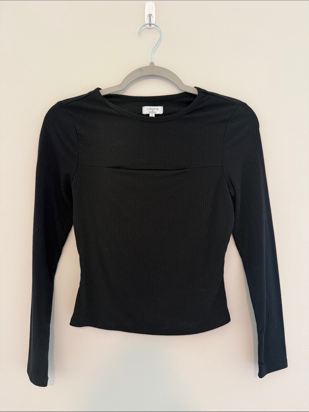 crown & ivy Black Ribbed Long-Sleeve Top